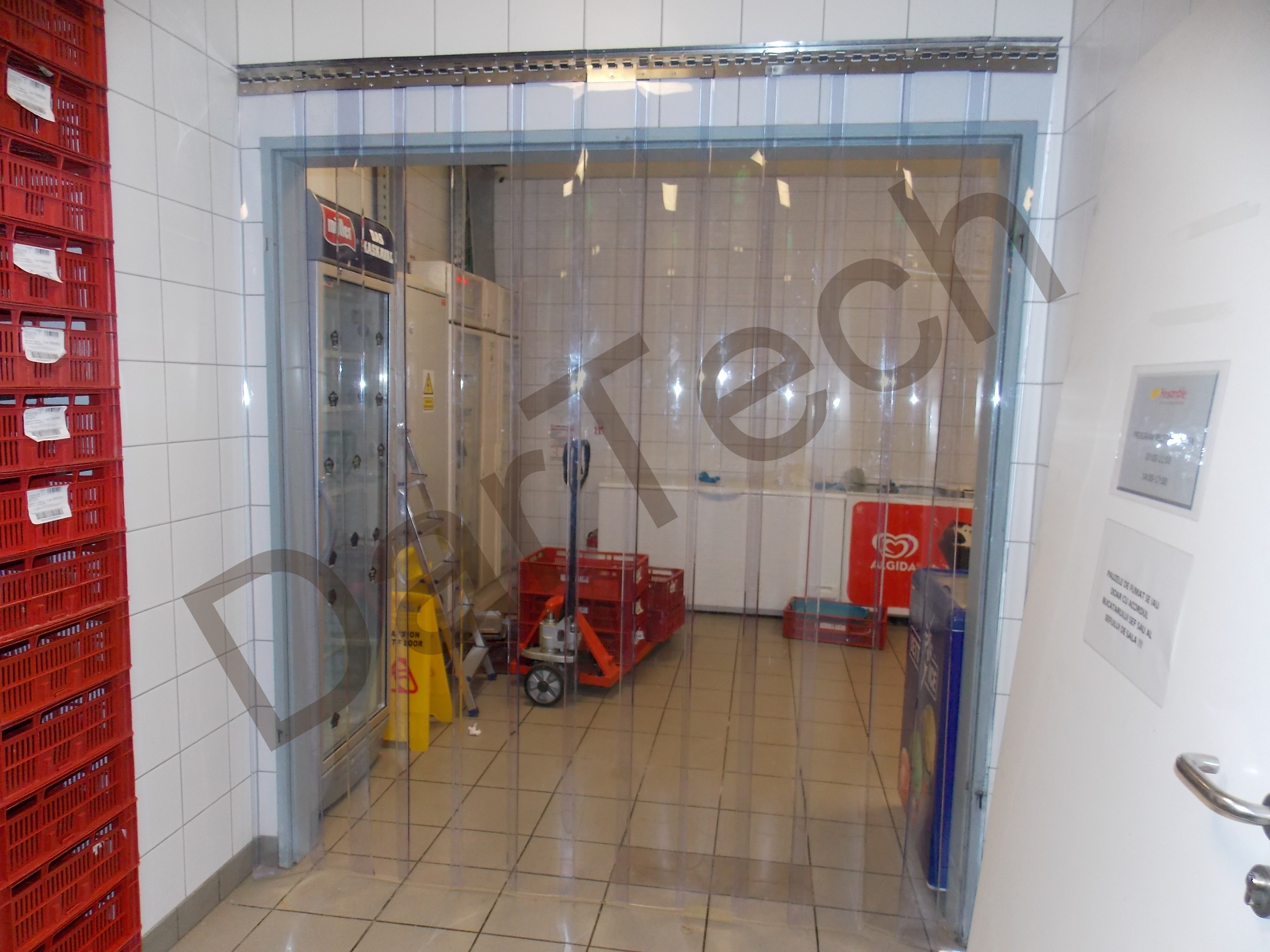 Perdea din pvc transparent